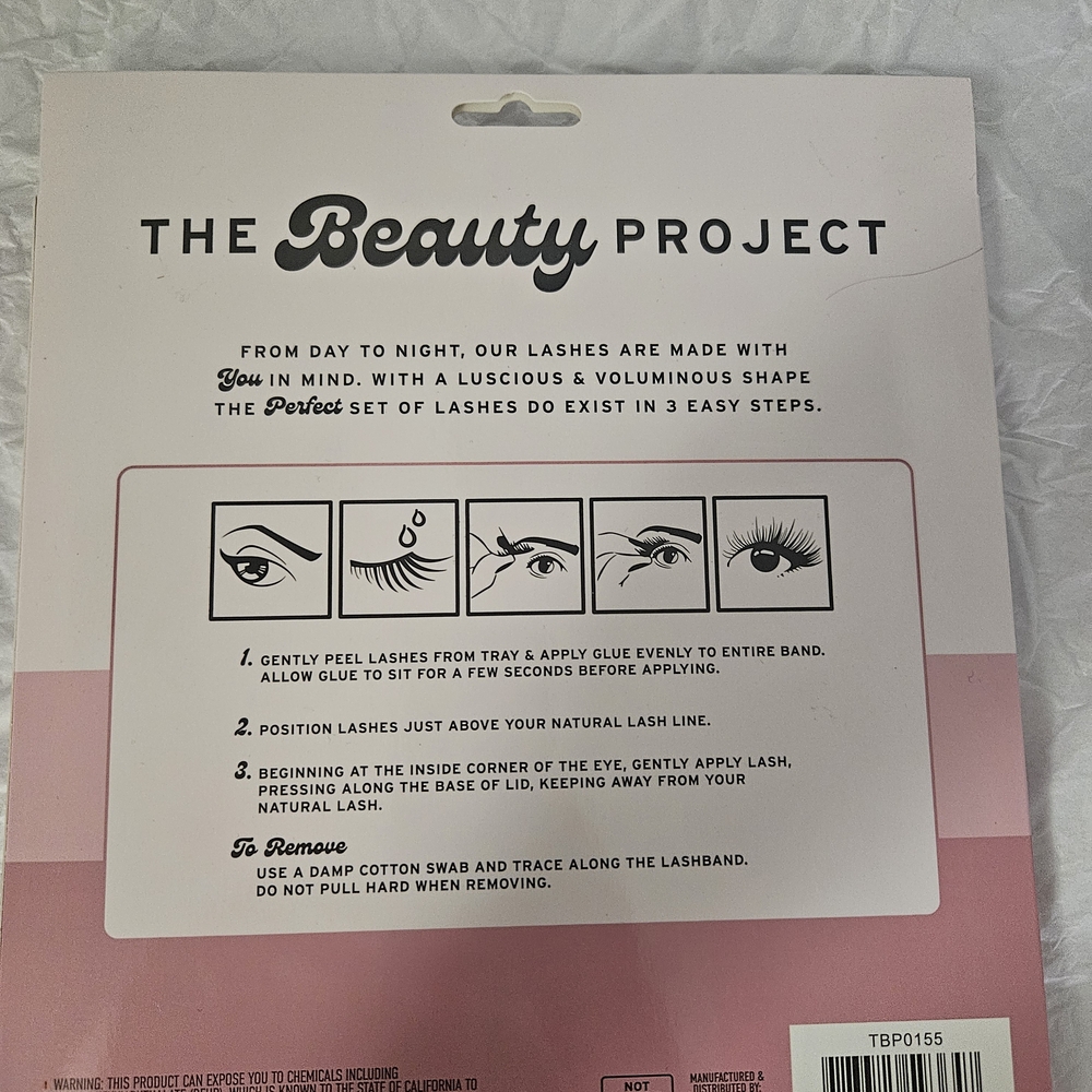 New, Intense Lashes Set Kit 8 pieces - Picture 5 of 5